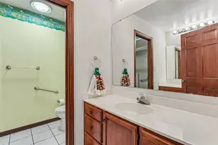 633 Victoria Square Ln, Lakeland, FL 33813 - Photo 14