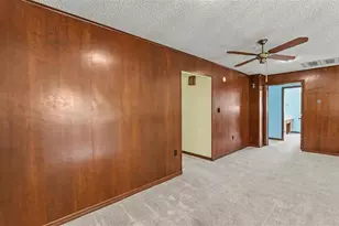 633 Victoria Square Ln, Lakeland, FL 33813 - Photo 20