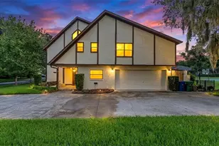 633 Victoria Square Ln, Lakeland, FL 33813 - Photo 46