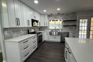 1809 Stella Ct N, Lakeland, FL 33813 - Photo 12