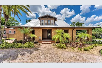 834 Cumberland Street, Lakeland, FL 33801 - Photo 1