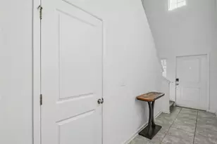 1906 Niagra Dr, Davenport, FL 33837 - Photo 4