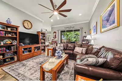 181 Crepe Myrtle Drive, Groveland, FL 34736 - Photo 8