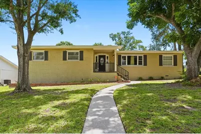 4520 Orangewood Loop E, Lakeland, FL 33813 - Photo 2