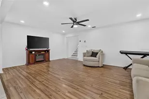 3747 Woodbury Hill Loop, Lakeland, FL 33810 - Photo 14