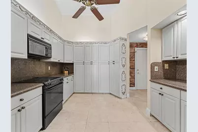 6626 Crescent Lake Drive, Lakeland, FL 33813 - Photo 30