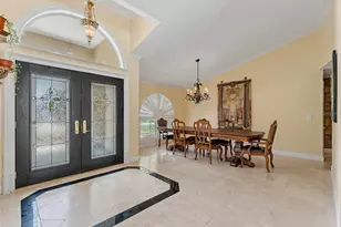 6626 Crescent Lake Dr, Lakeland, FL 33813 - Photo 4