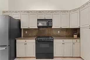 6626 Crescent Lake Dr, Lakeland, FL 33813 - Photo 34