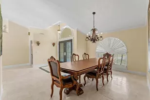 6626 Crescent Lake Dr, Lakeland, FL 33813 - Photo 6
