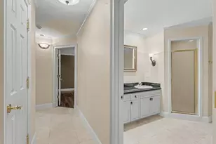 6626 Crescent Lake Dr, Lakeland, FL 33813 - Photo 44