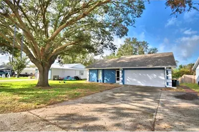 7504 Willow Wisp Drive E, Lakeland, FL 33810 - Photo 2