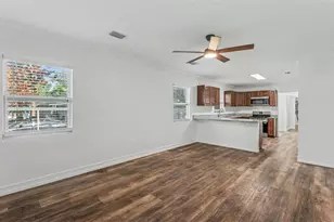 1821 W Chase St, Lakeland, FL 33815 - Photo 8