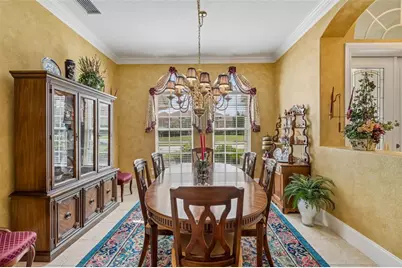 2349 Chesterfield Circle, Lakeland, FL 33813 - Photo 10