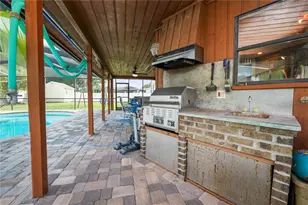 1224 Rainbrook Cir, Valrico, FL 33596 - Photo 52
