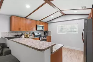 303 Wildlife Trail, Lakeland, FL 33809 - Photo 20