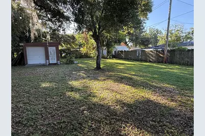 3142 Henderson Circle W, Lakeland, FL 33803 - Photo 32