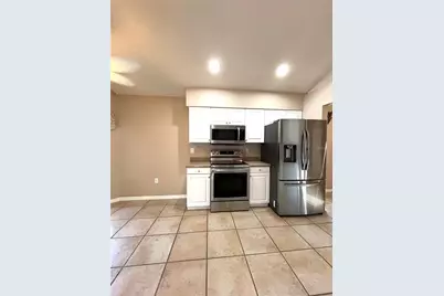 2160 Sunstone Drive, Lakeland, FL 33813 - Photo 8