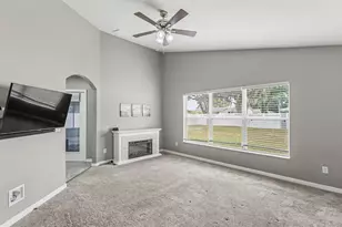 8435 Adele Rd, Lakeland, FL 33810 - Photo 22