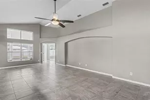 8435 Adele Rd, Lakeland, FL 33810 - Photo 4