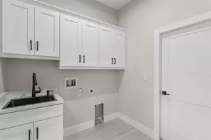 2729 Sunrise Landing Ln, Lakeland, FL 33812 - Photo 20