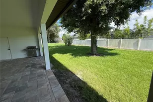 2729 Sunrise Landing Ln, Lakeland, FL 33812 - Photo 48