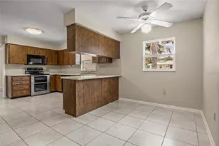 2024 Charnes Ct, Lakeland, FL 33813 - Photo 10