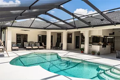 2205 Chesterfield Circle, Lakeland, FL 33813 - Photo 2
