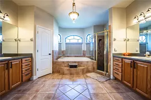 2205 Chesterfield Cir, Lakeland, FL 33813 - Photo 36