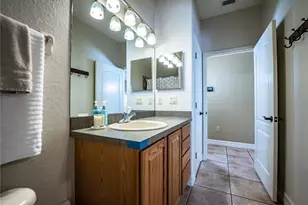 2205 Chesterfield Cir, Lakeland, FL 33813 - Photo 12