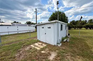 1185 S Johnson Ave, Bartow, FL 33830 - Photo 10