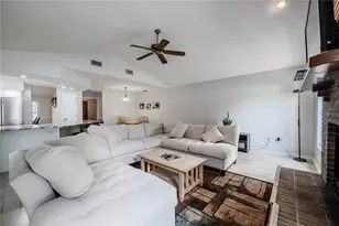 1749 Lady Bower's Trail, Lakeland, FL 33809 - Photo 16