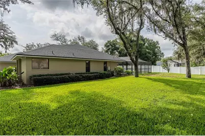 1749 Lady Bowers Trail, Lakeland, FL 33809 - Photo 4