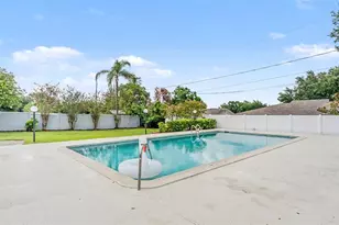 526 Poppell Dr, Lakeland, FL 33813 - Photo 36
