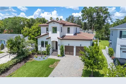 2403 Derbyshire Avenue, Lakeland, FL 33803 - Photo 2