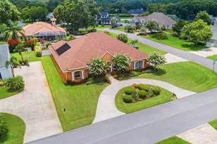 328 Hamilton Shores Dr NE, Winter Haven, FL 33881 - Photo 2