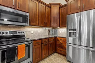 2873 Kinsley Dr, Lakeland, FL 33812 - Photo 8
