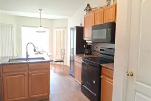 6759 Ashbury Dr, Lakeland, FL 33809 - Photo 8