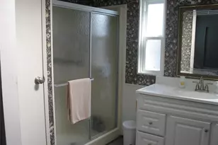 326 Victoria Dr, Haines City, FL 33844 - Photo 16