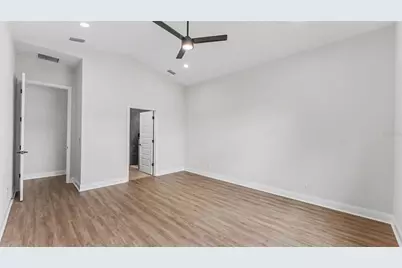 5367 Clubhouse Hills Lane, Lakeland, FL 33812 - Photo 18