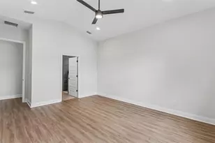 5367 Clubhouse Hills Ln, Lakeland, FL 33812 - Photo 18
