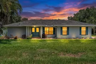 2208 Groveglen Cir, Lakeland, FL 33812 - Photo 2