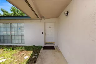 5028 Headland Hills Ave, Tampa, FL 33625 - Photo 2