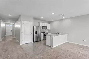 524 Burnham Cir, Auburndale, FL 33823 - Photo 6