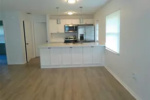 206 Mary Catherine Ct, Lakeland, FL 33809 - Photo 6