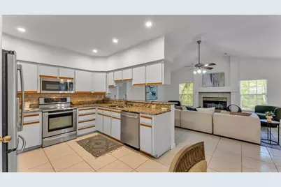 6664 Chadron Court, Lakeland, FL 33813 - Photo 12