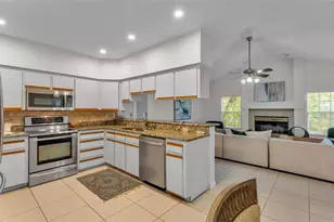 6664 Chadron Ct, Lakeland, FL 33813 - Photo 12