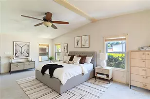 2510 Island Oaks E, Lakeland, FL 33805 - Photo 10