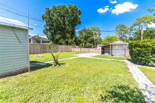 2510 Island Oaks E, Lakeland, FL 33805 - Photo 28