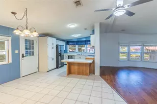 2510 Island Oaks E, Lakeland, FL 33805 - Photo 8