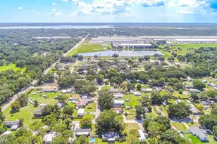 2510 Island Oaks E, Lakeland, FL 33805 - Photo 22